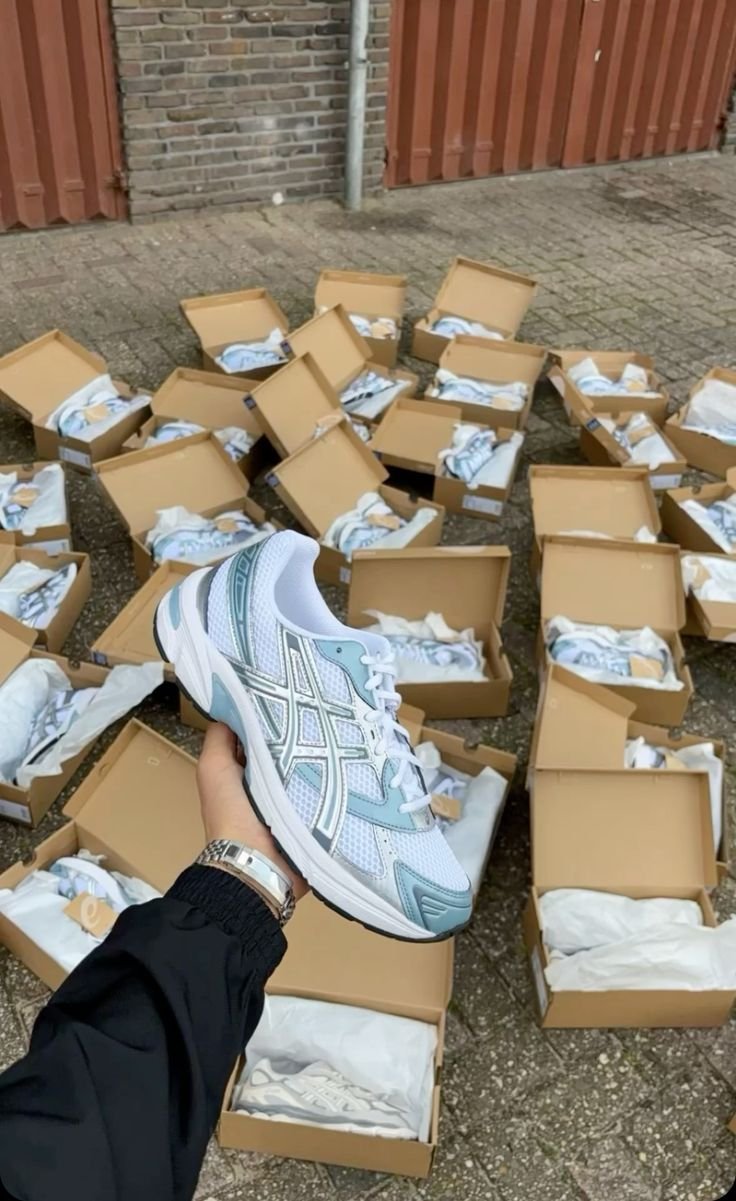 ASICS Outlet Store