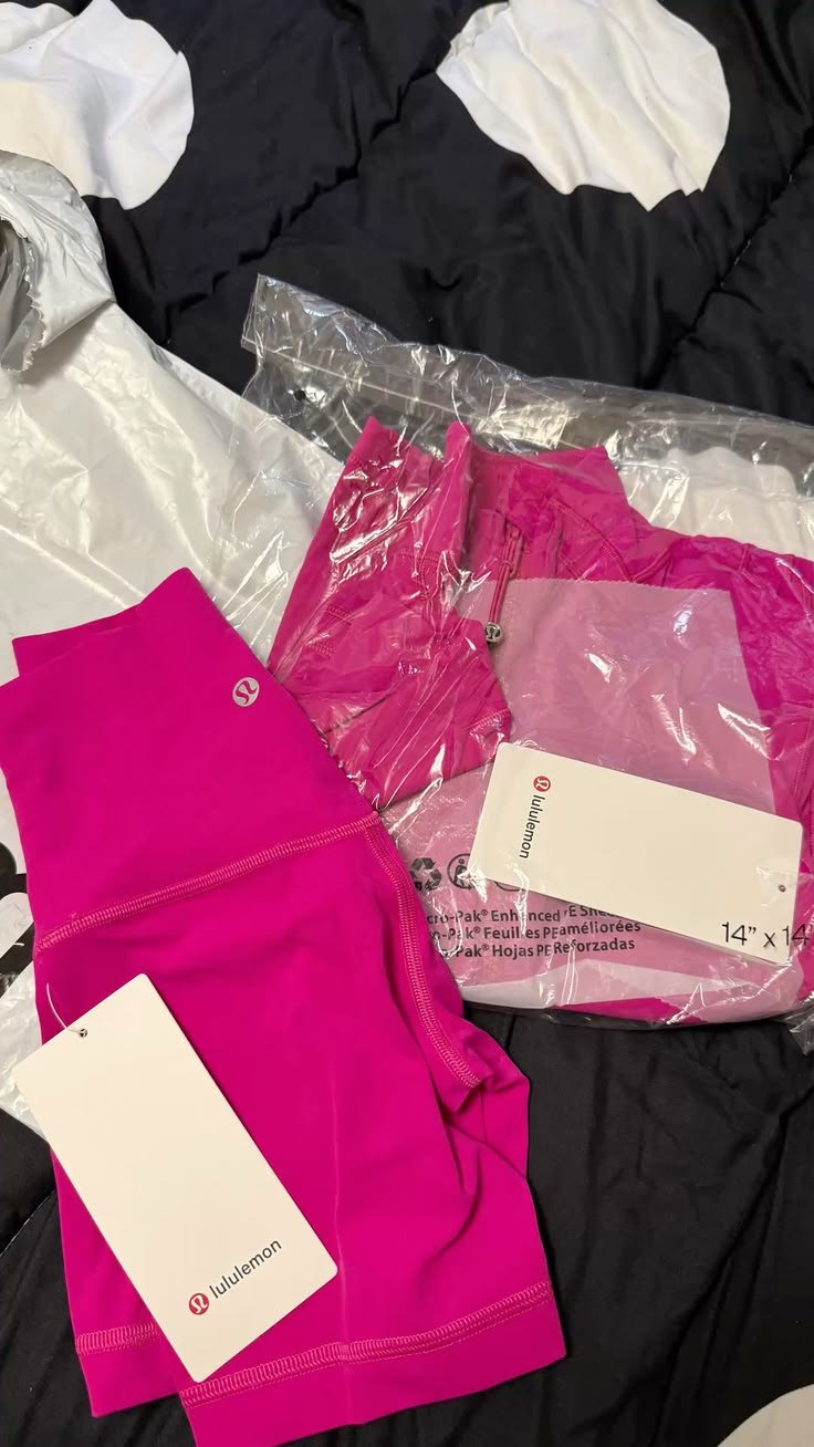 Lululemon Pallet