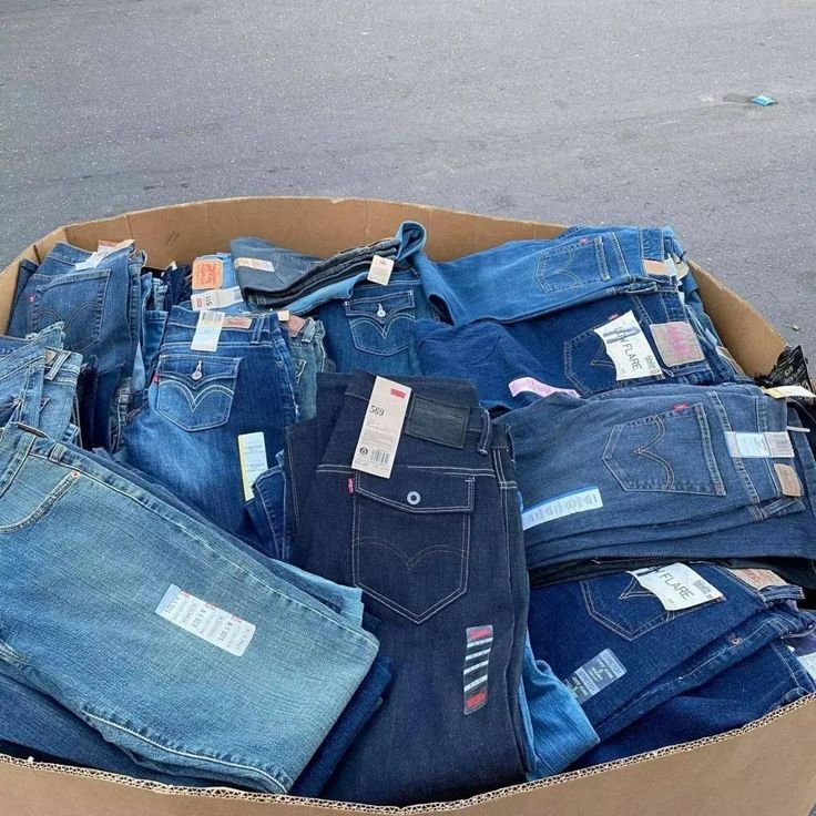 Levi's Women's Jeans Pallet