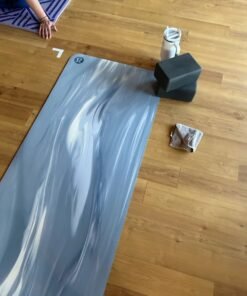 lululemon yoga mat